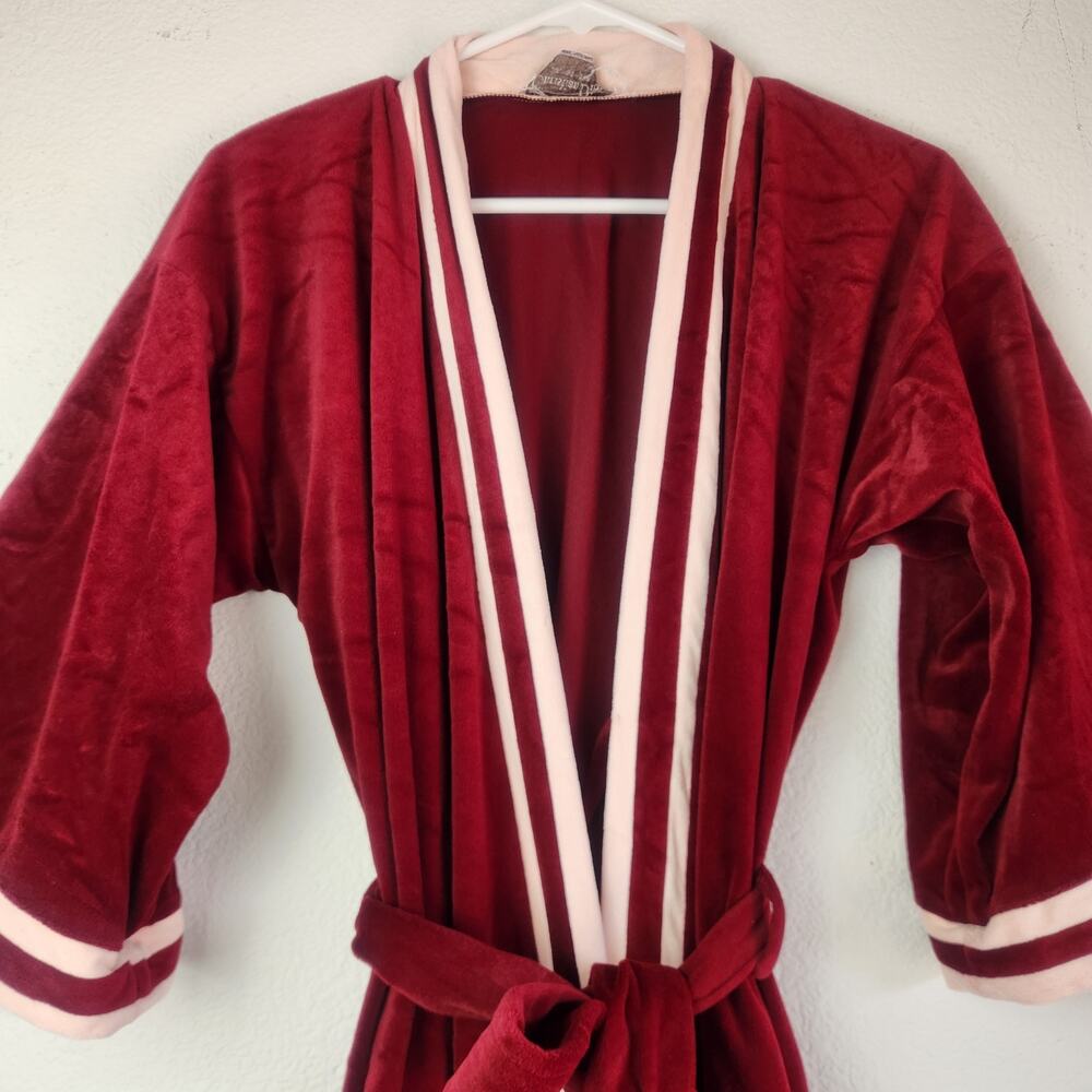 Vintage Christian Dior Lounge Wear Velour Robe in Burgundy Size XS/Small Belt - Picture 2 of 11